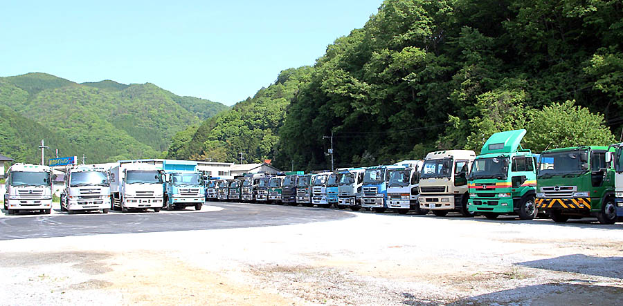 トラック買取岡山_車両展示場