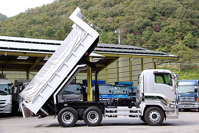 H28年式 いすゞギガ 10ｔダンプ 中古 大型ダンプ トラック 販売 株式会社カメイジャパン