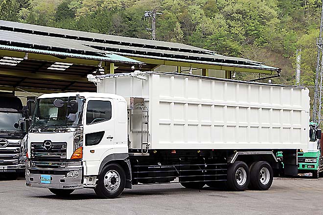 日野 中古大型トラック