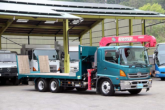日野 中古大型トラック2