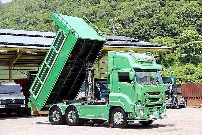 いすゞ 中古大型トラック2