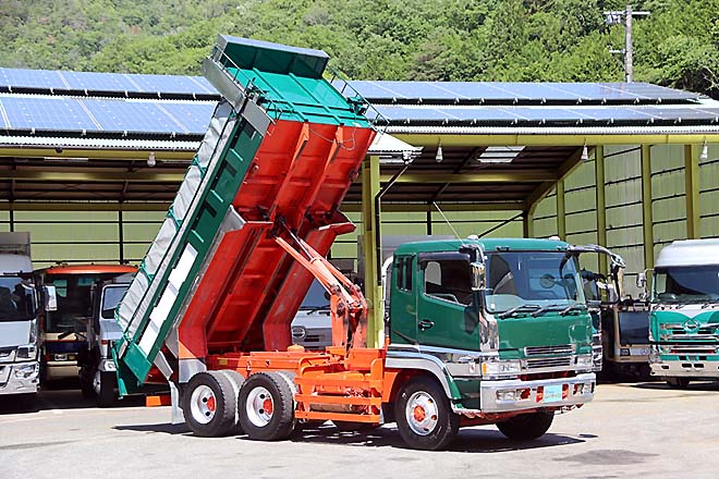 三菱 中古大型トラック2