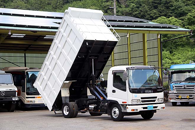 いすゞ　中古大型トラック2