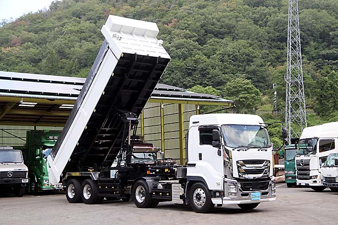 いすゞ 中古大型トラック2