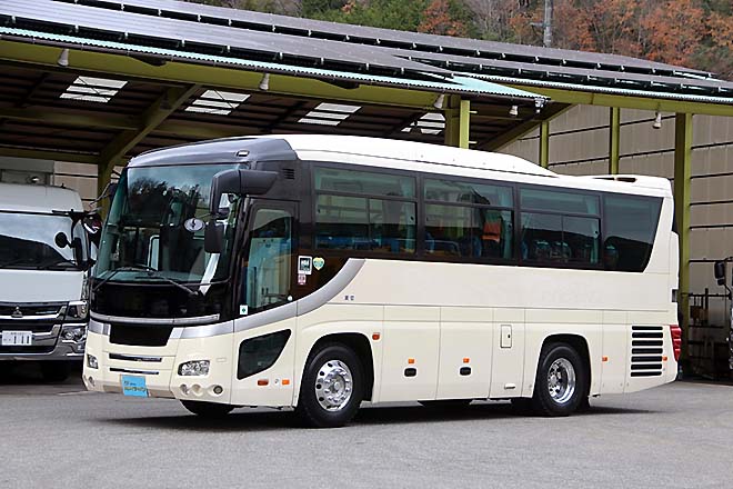 日野 中古大型トラック