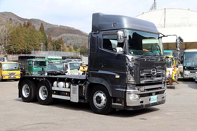 日野 中古大型トラック2