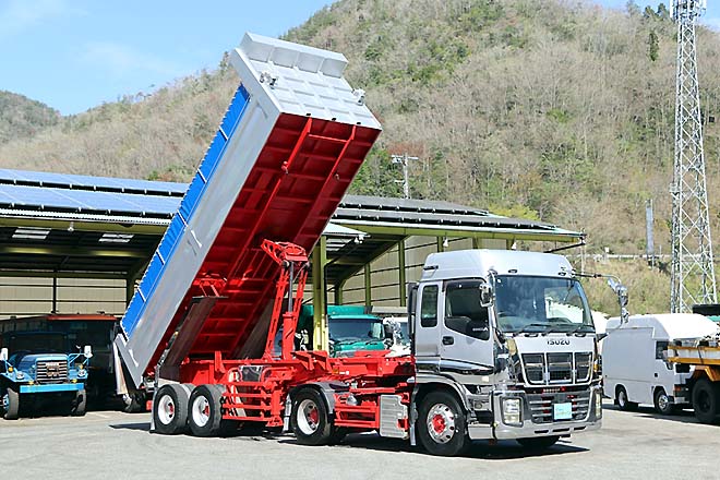 いすゞ 中古大型トラック2