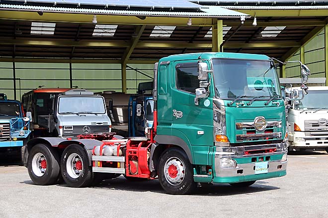 日野 中古大型トラック 2