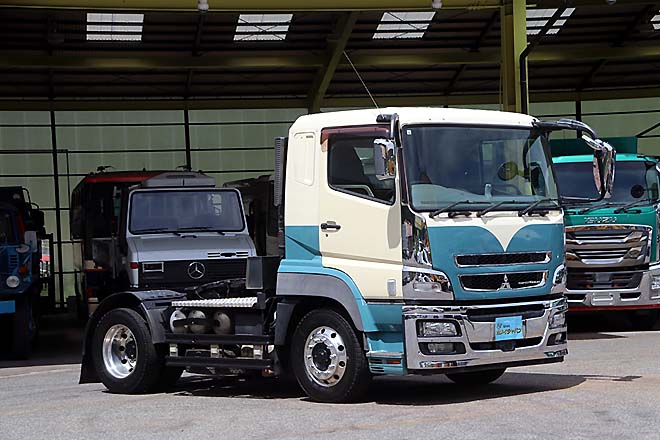 三菱 中古大型トラック2