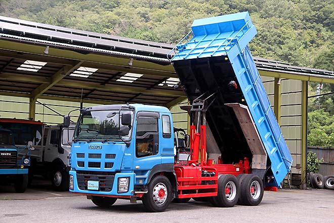 いすゞ 中古大型トラック2