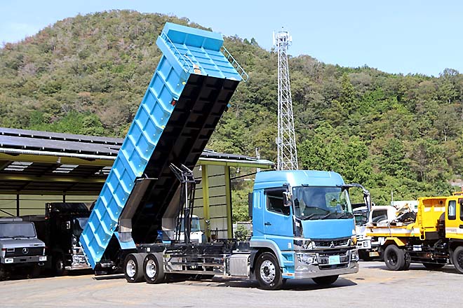 三菱 中古大型トラック2
